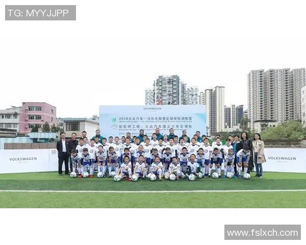 足球刘洋洋的成长之路与梦想追逐:从小球场到职业赛场的奋斗故事 足球刘洋洋的成长之路与梦想追逐:从小球场到职业赛场的奋斗故事