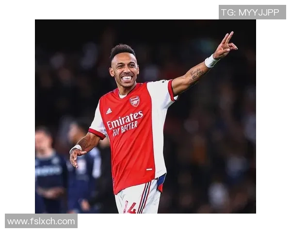 足球界的伪装艺术那些看似平凡却极具魅力的球员与比赛瞬间 足球界的伪装艺术那些看似平凡却极具魅力的球员与比赛瞬间